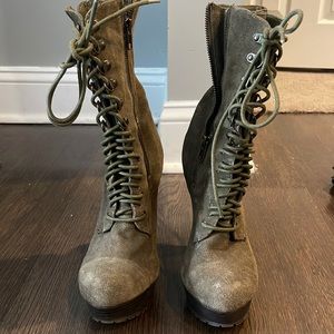 Steve Madden Boots
